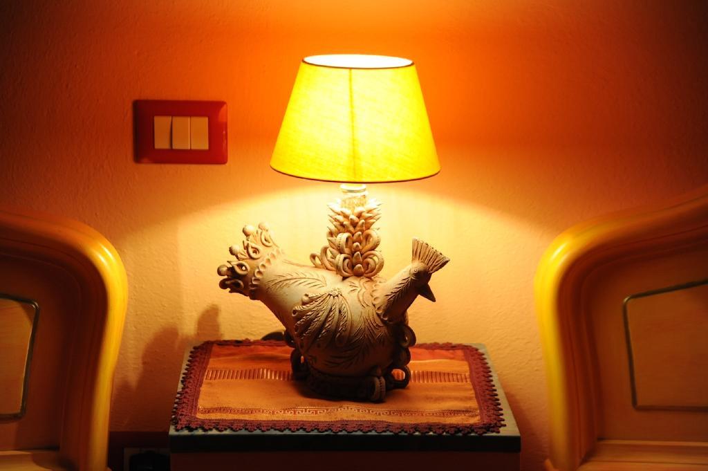 Bed And Breakfast Su Niu クアルトゥッチュ 部屋 写真